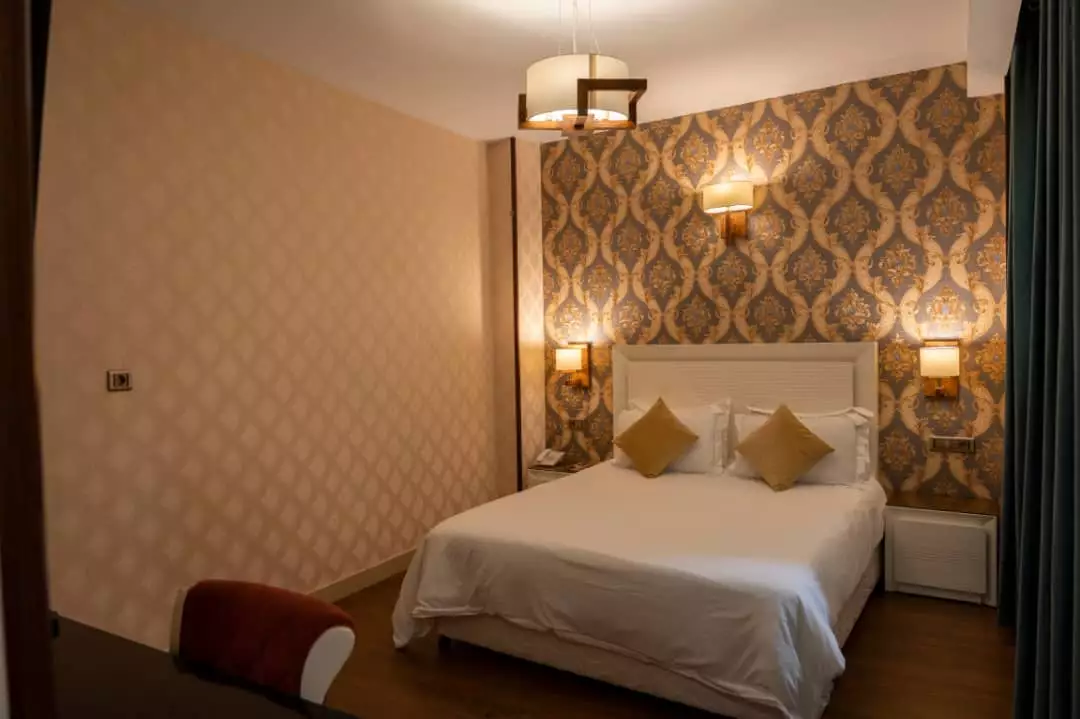 Alibaba https://cdn.alibaba.ir/ostorage/hotel-accommodation-images/6905c72aa1e6f83605b7e933_دبل استاندارد.webp